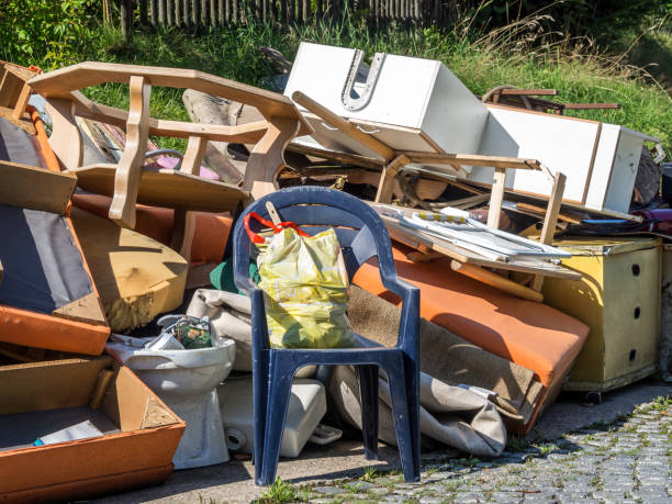 Best Commercial Cleanout Services  in Middleburg Heights, OH